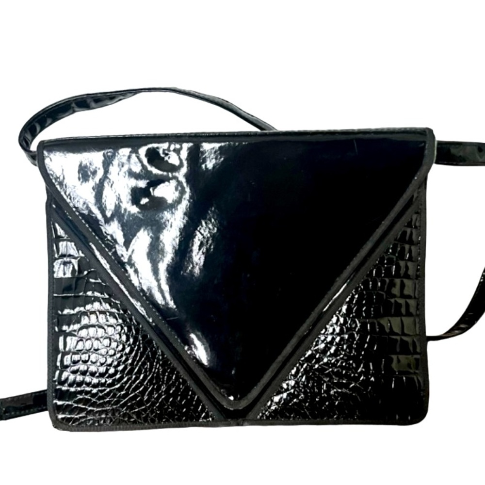 VINTAGE 80s/90s BLACK PATENT LEATHER CROSSBODY/CLUTCH BAG